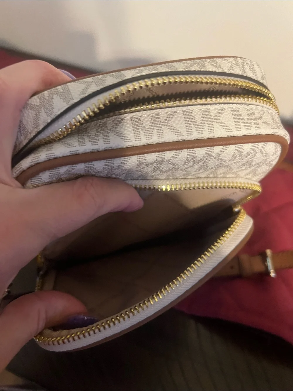 Michael Kors compact michael